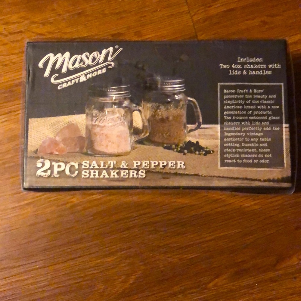 Mason 2 Pc. Salt & Pepper Shakers
